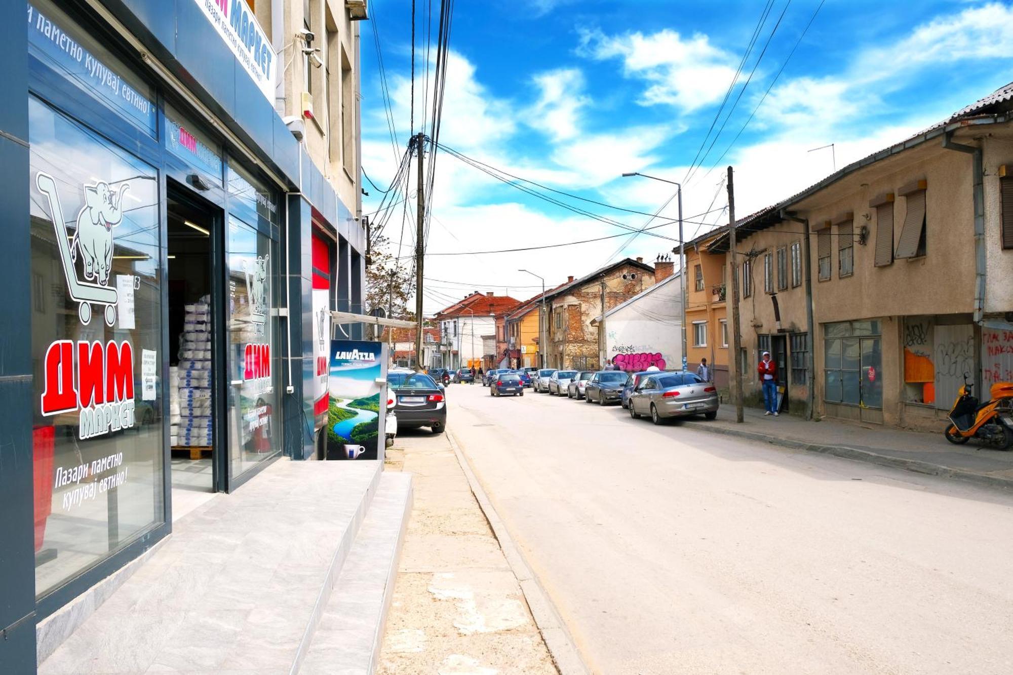 Easy Apartments Kumanovo Bagian luar foto