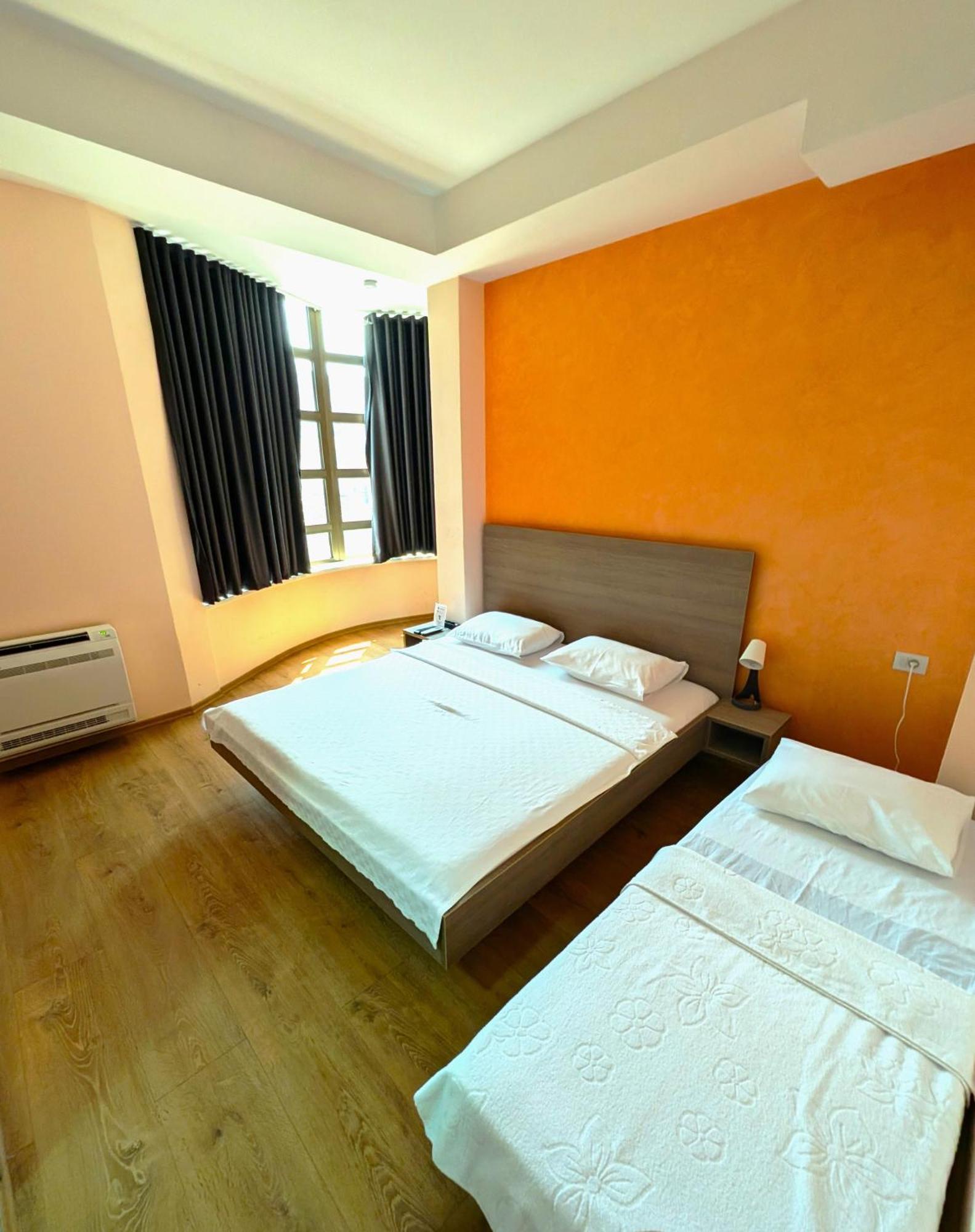 Easy Apartments Kumanovo Bagian luar foto